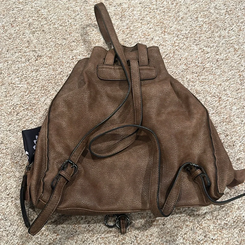 Mod Luxe Backpack - Picture 2 of 3